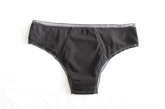 Cotton lace period underwear, inside out