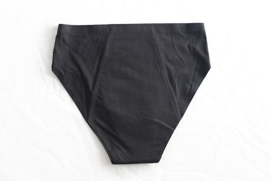 A black leakproof soft underwear
